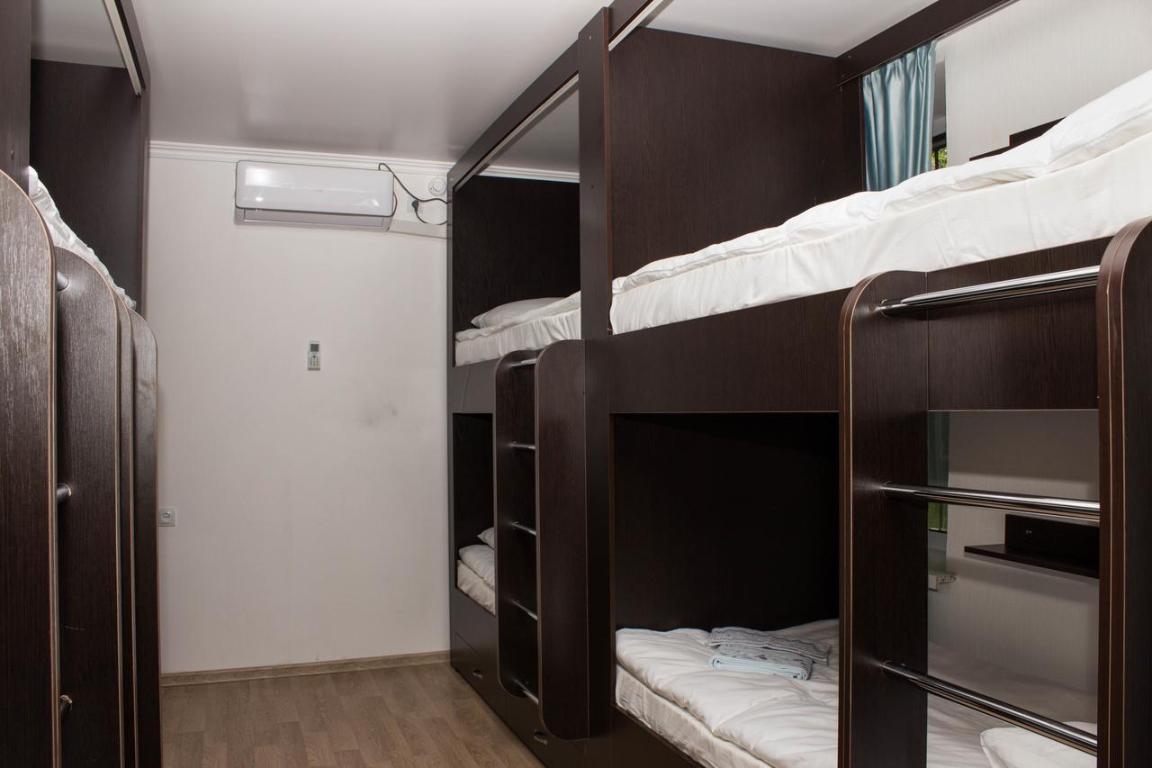 Nicehostel Almaty Esterno foto